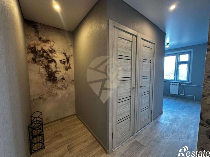 2-комн квартира Интернациональный мкр, 42,  д. 42