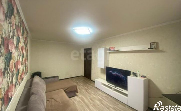 3-комн квартира Весенний мкр, 9,  д. 9