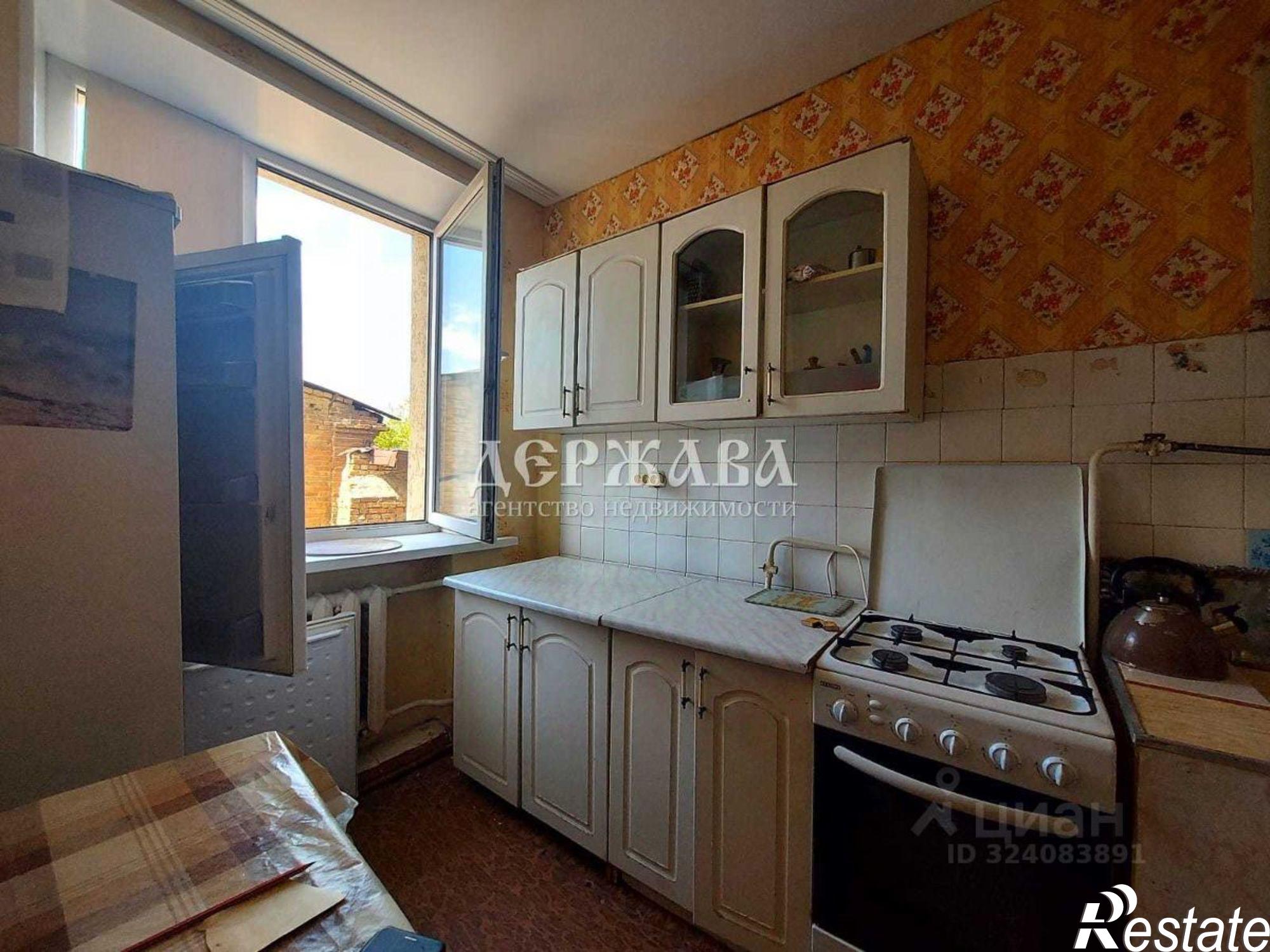 Сдать квартиру за 10 000 рублей на ул Урицкого, 8