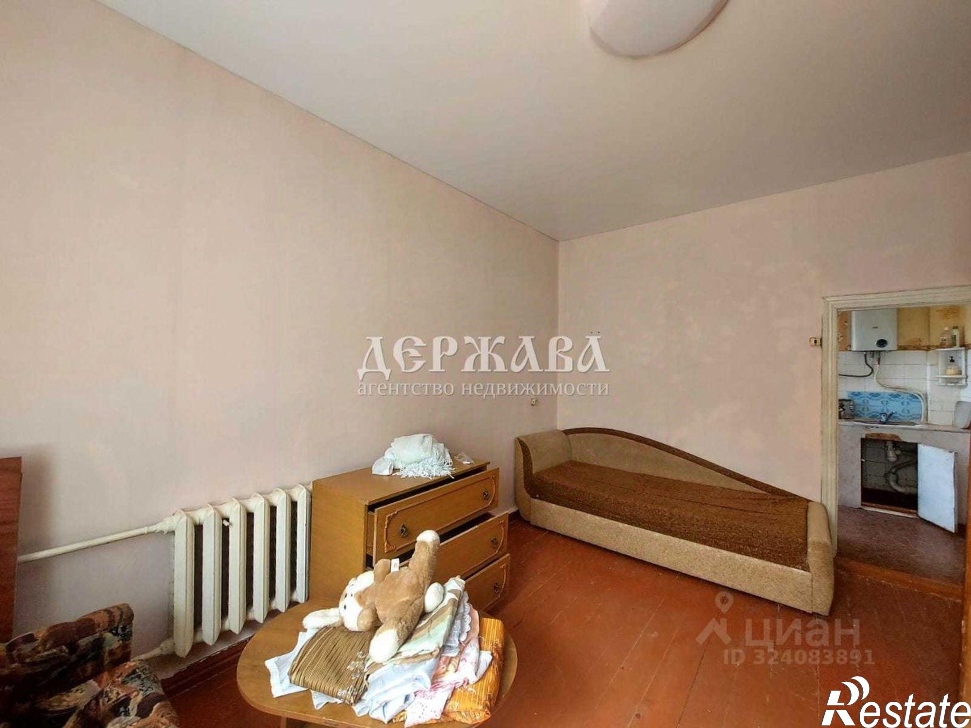 Сдать квартиру за 10 000 рублей на ул Урицкого, 8