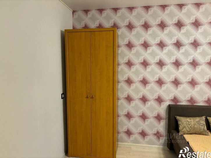 1-комн квартира мкр Космос, 3,  д. 3