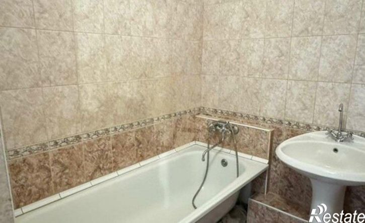 2-комн квартира Степной мкр, 24,  д. 24