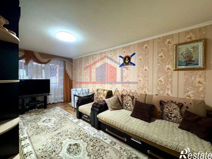 2-комн квартира ул Хмелева, 1,  д. 1