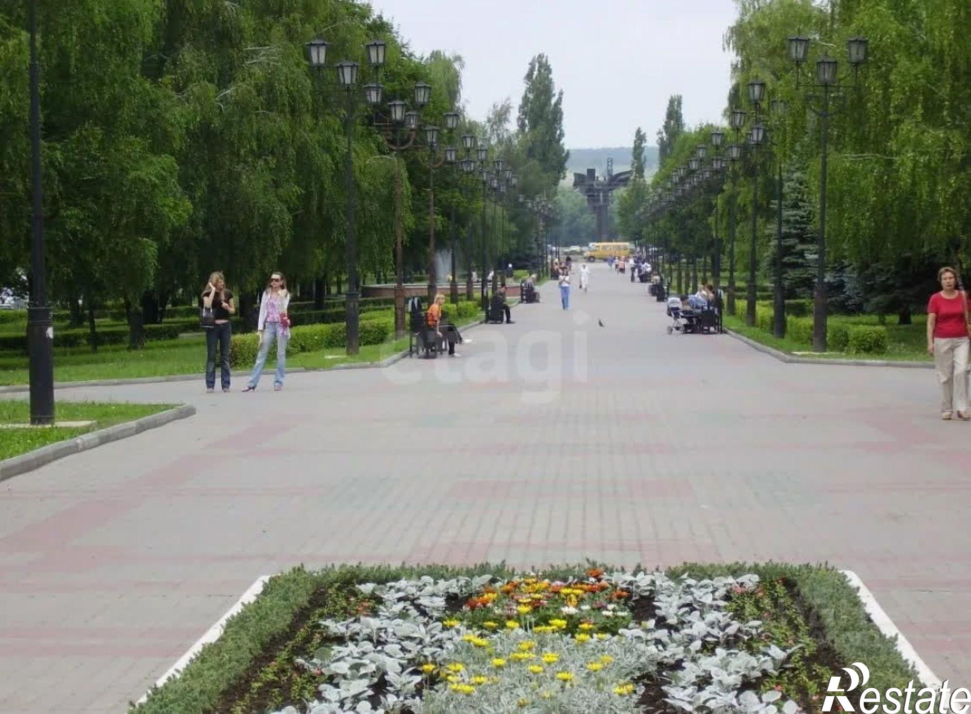 Сдать торговое помещение за 6 000 рублей на бульвар Дружбы