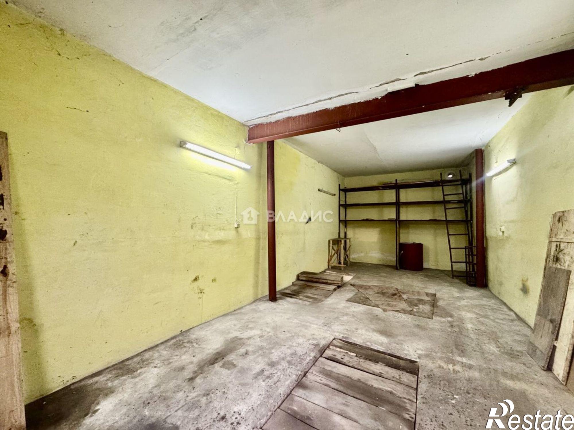 Купить гараж, место в паркинге за 500 010 рублей на Гаражный проезд