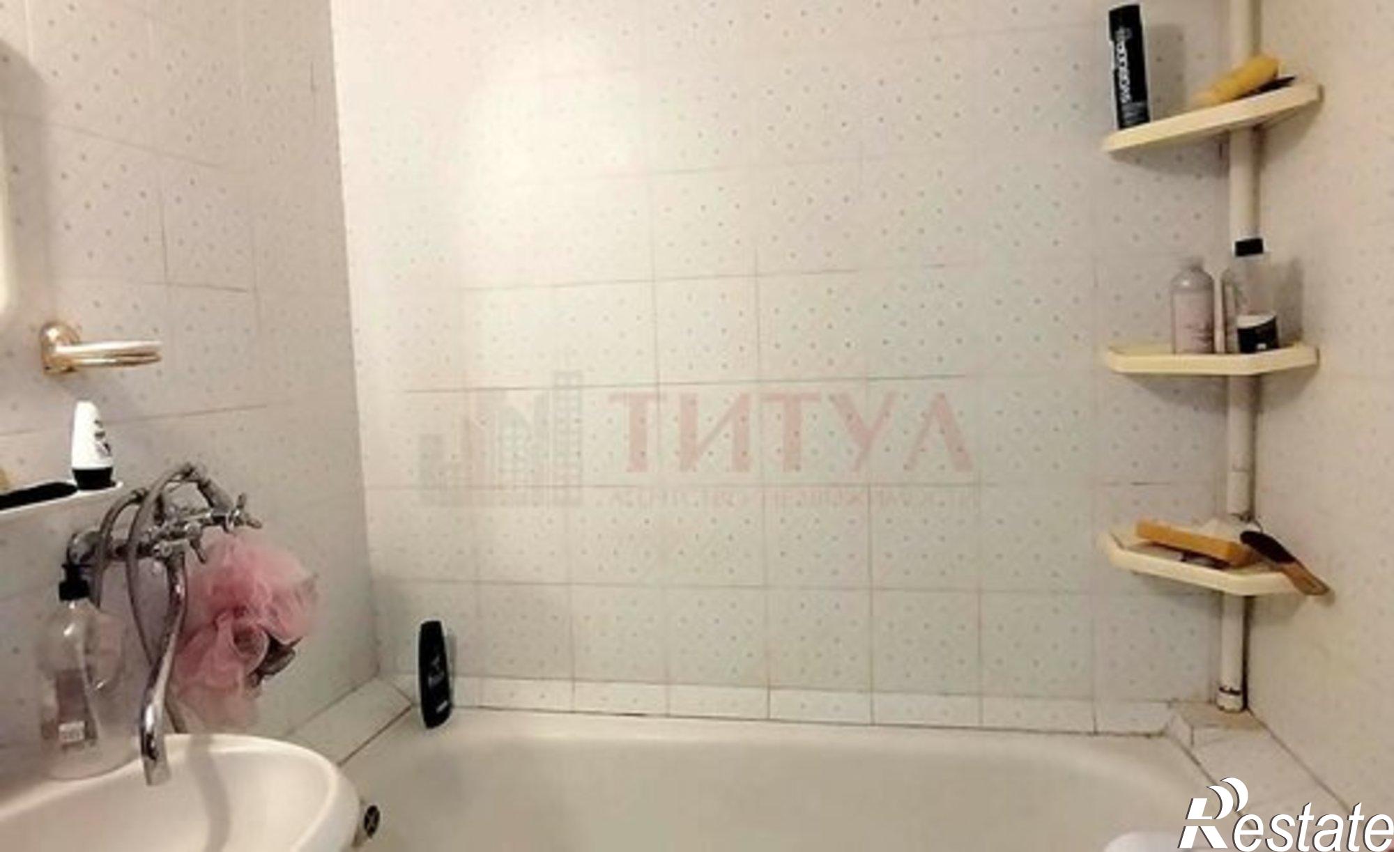 Купить квартиру за 5 600 000 рублей на Солнечный мкр, 17