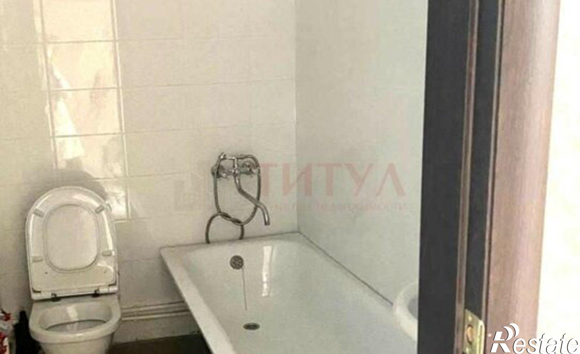 Купить квартиру за 3 300 000 рублей на ул Холанская, 15