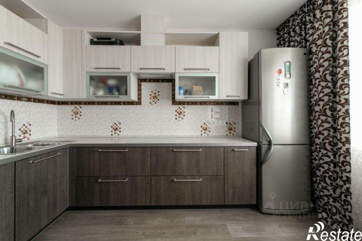 2-комн квартира мкр Дубрава квартал 3, 33,  д. 33