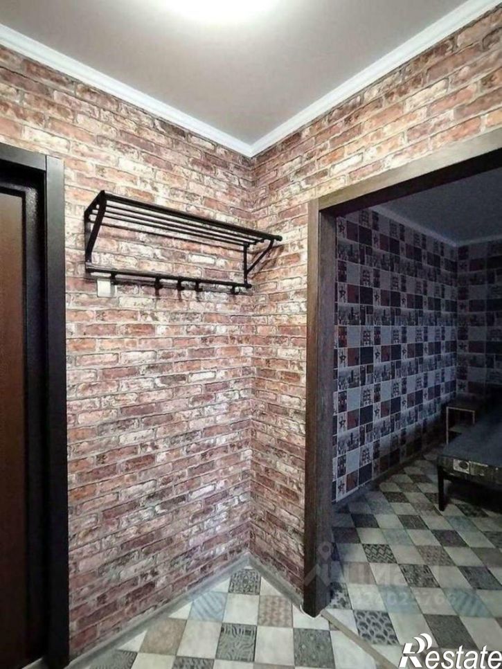 1-комн квартира Северный мкр, 4,  д. 4