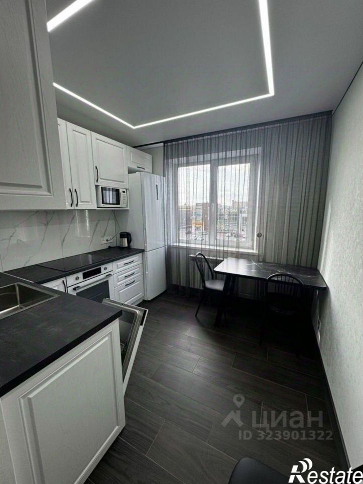 2-комн квартира Степной мкр, 35,  д. 35