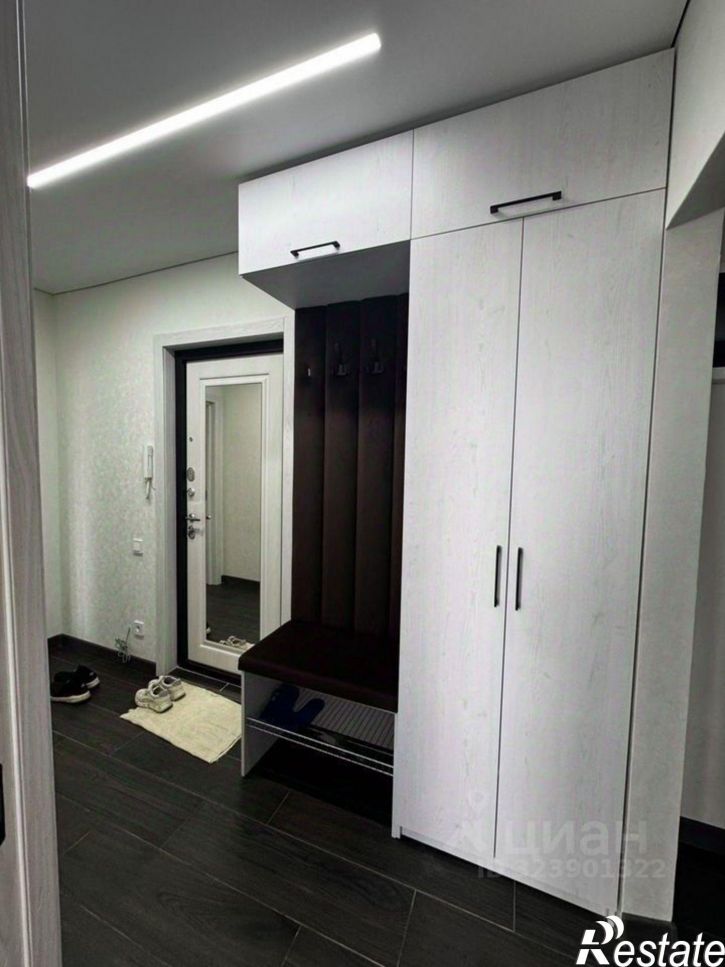 2-комн квартира Степной мкр, 35,  д. 35