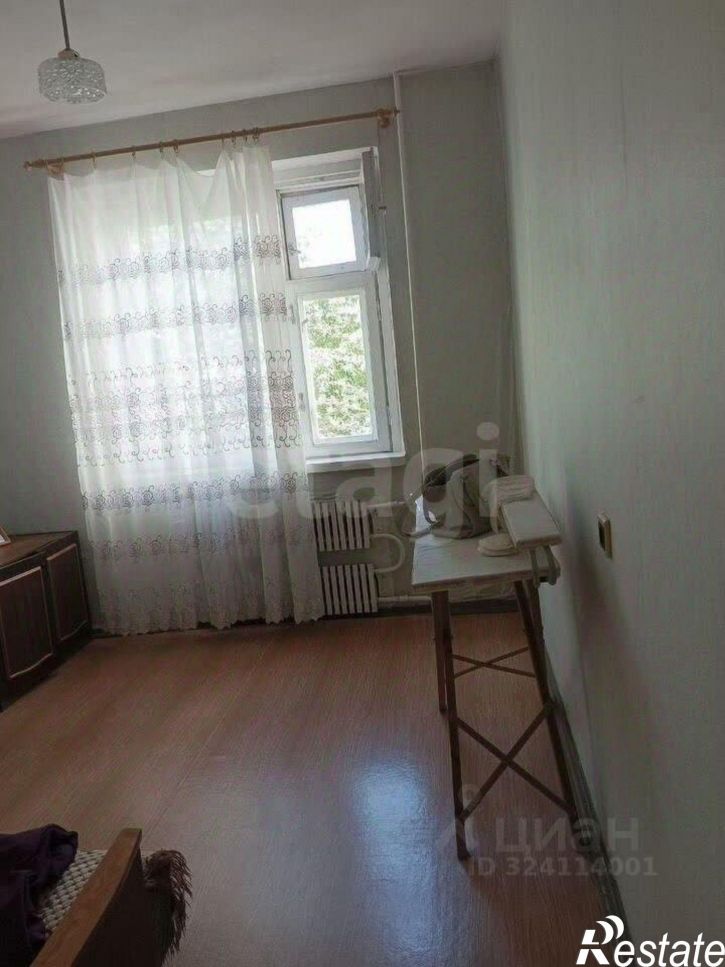 3-комн квартира Восточный мкр, 2,  д. 2