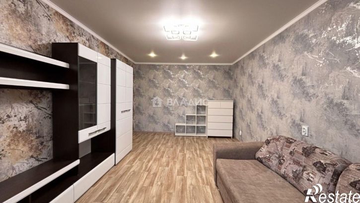 1-комн квартира мкр Королева, 8,  д. 8