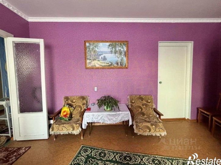 4-комн квартира Солнечный мкр, 15,  д. 15