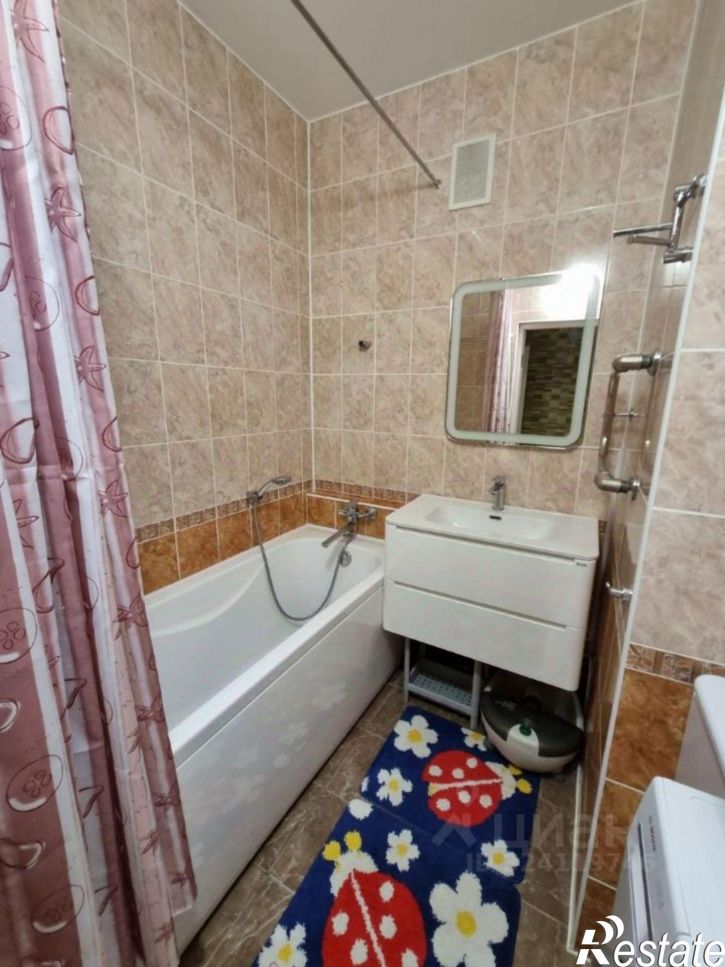 2-комн квартира Степной мкр, 10,  д. 10