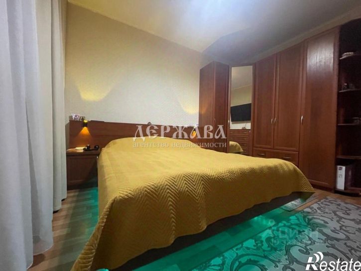 3-комн квартира Степной мкр, 16,  д. 16