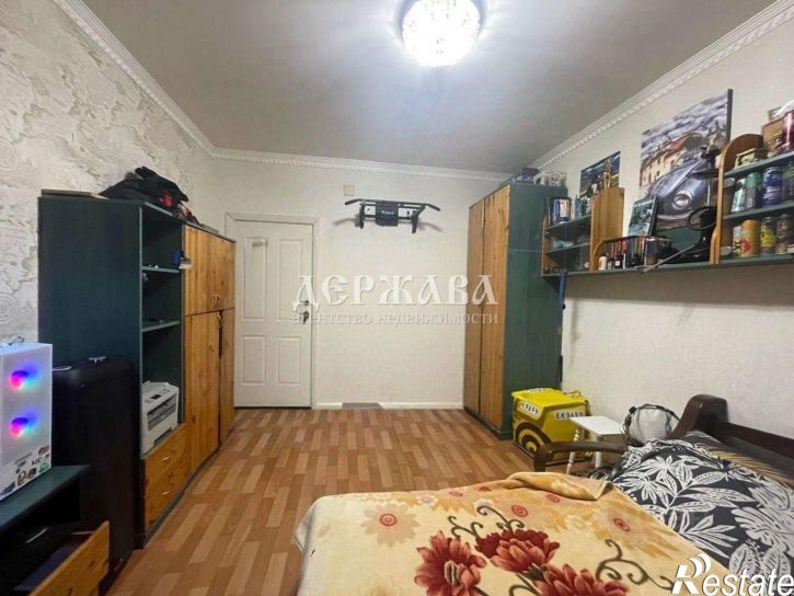 3-комн квартира Степной мкр, 16,  д. 16