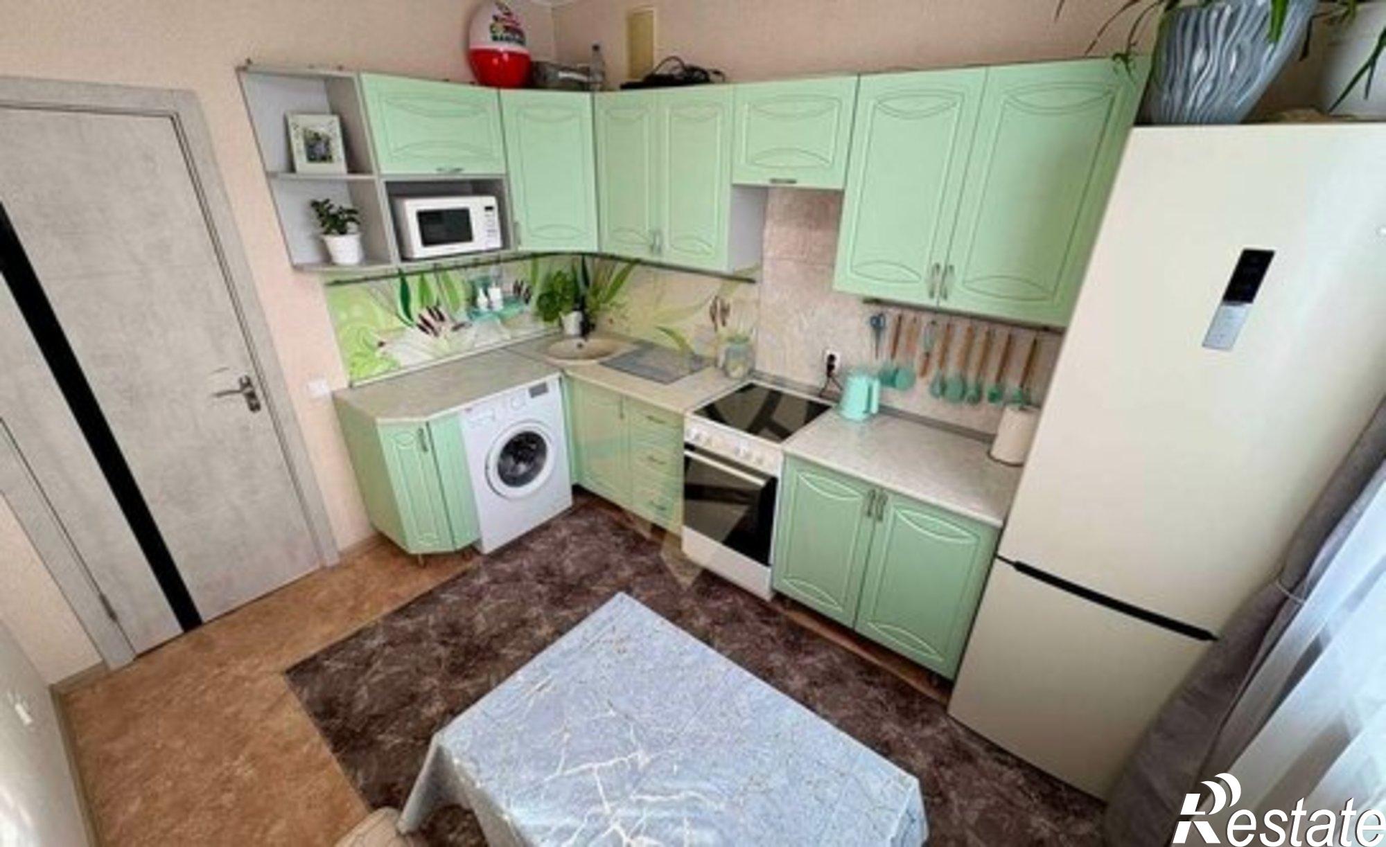 Купить квартиру за 3 300 000 рублей на мкр Заречье, 12