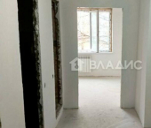 1-комн, 40кв м, этаж 2/9 мкр Конева, 6