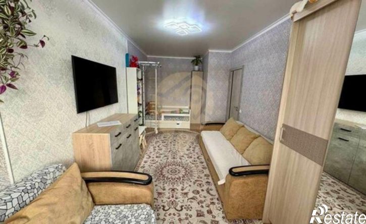 1-комн квартира мкр Заречье, 12,  д. 12