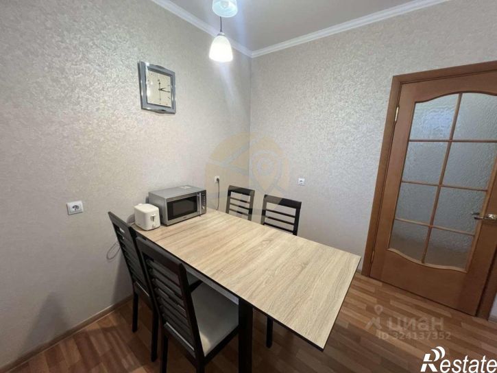 2-комн квартира Степной мкр, 11,  д. 11