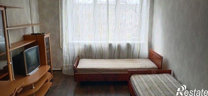 Комната мкр Горняк, 18,  д. 18