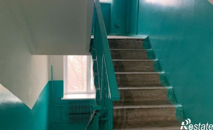 1-комн квартира мкр Лебединец, 23,  д. 23