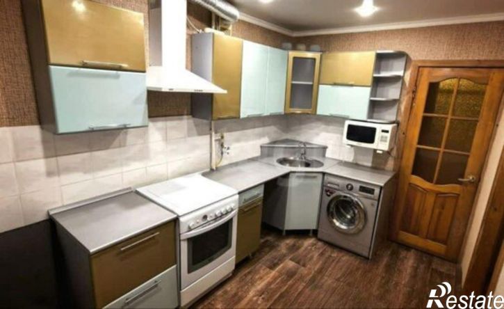 3-комн квартира Парковый мкр, 20,  д. 20