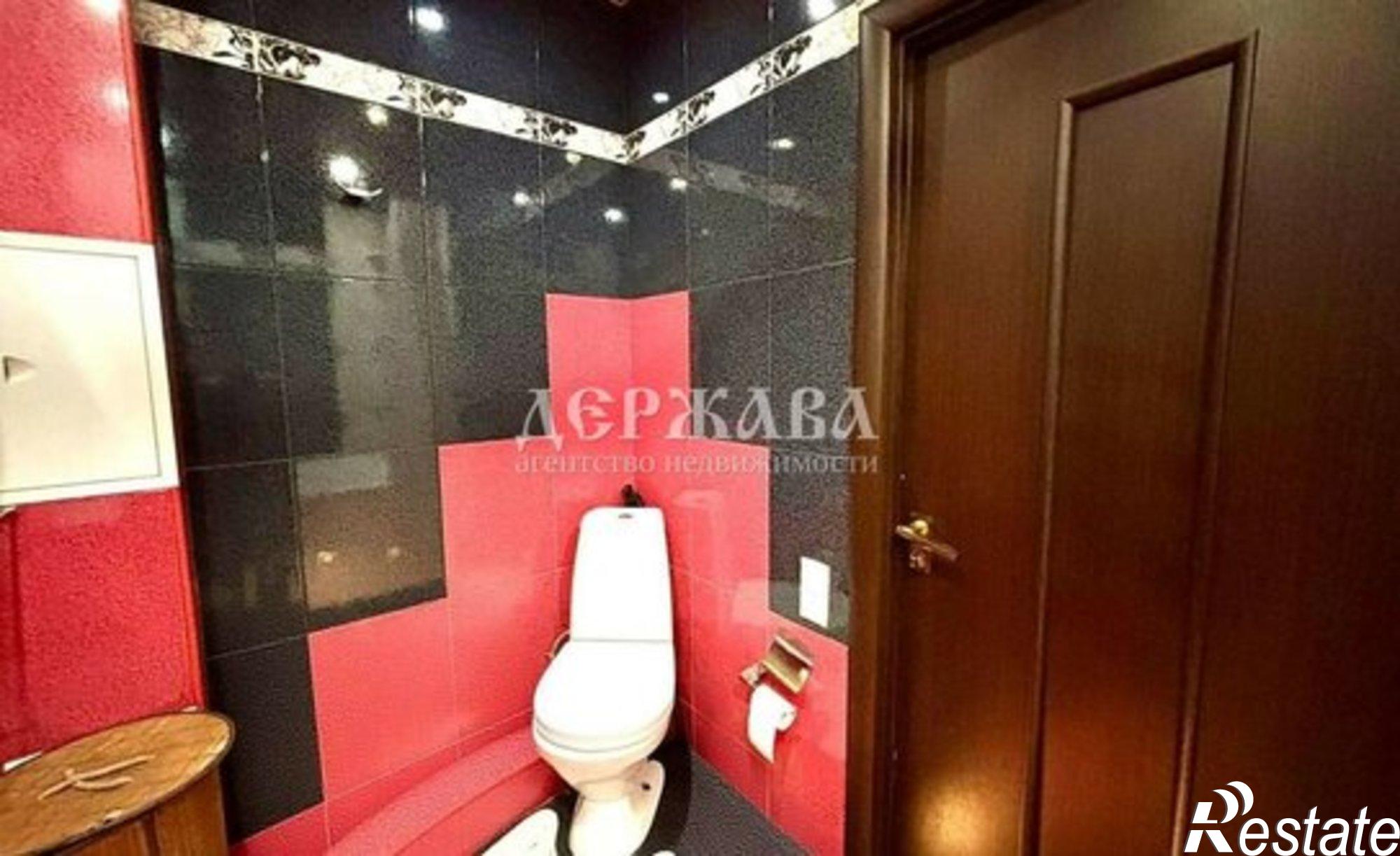 Купить квартиру за 6 800 000 рублей на Восточный мкр, 33