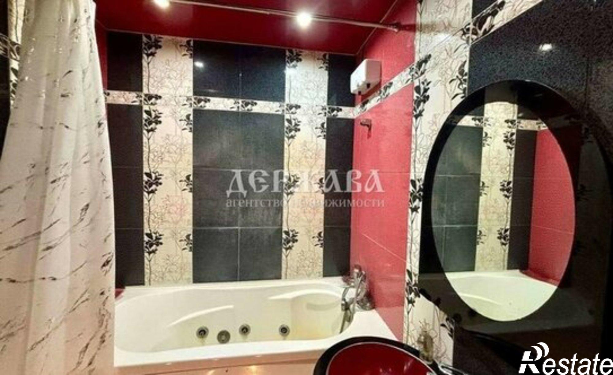 Купить квартиру за 6 800 000 рублей на Восточный мкр, 33