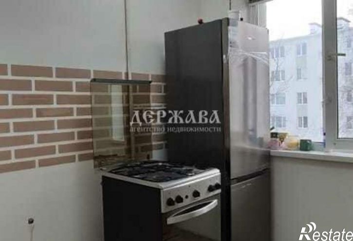 2-комн квартира Парковый мкр, 12,  д. 12