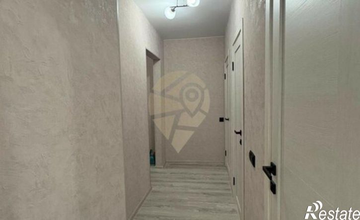 1-комн квартира мкр Макаренко, 21,  д. 21