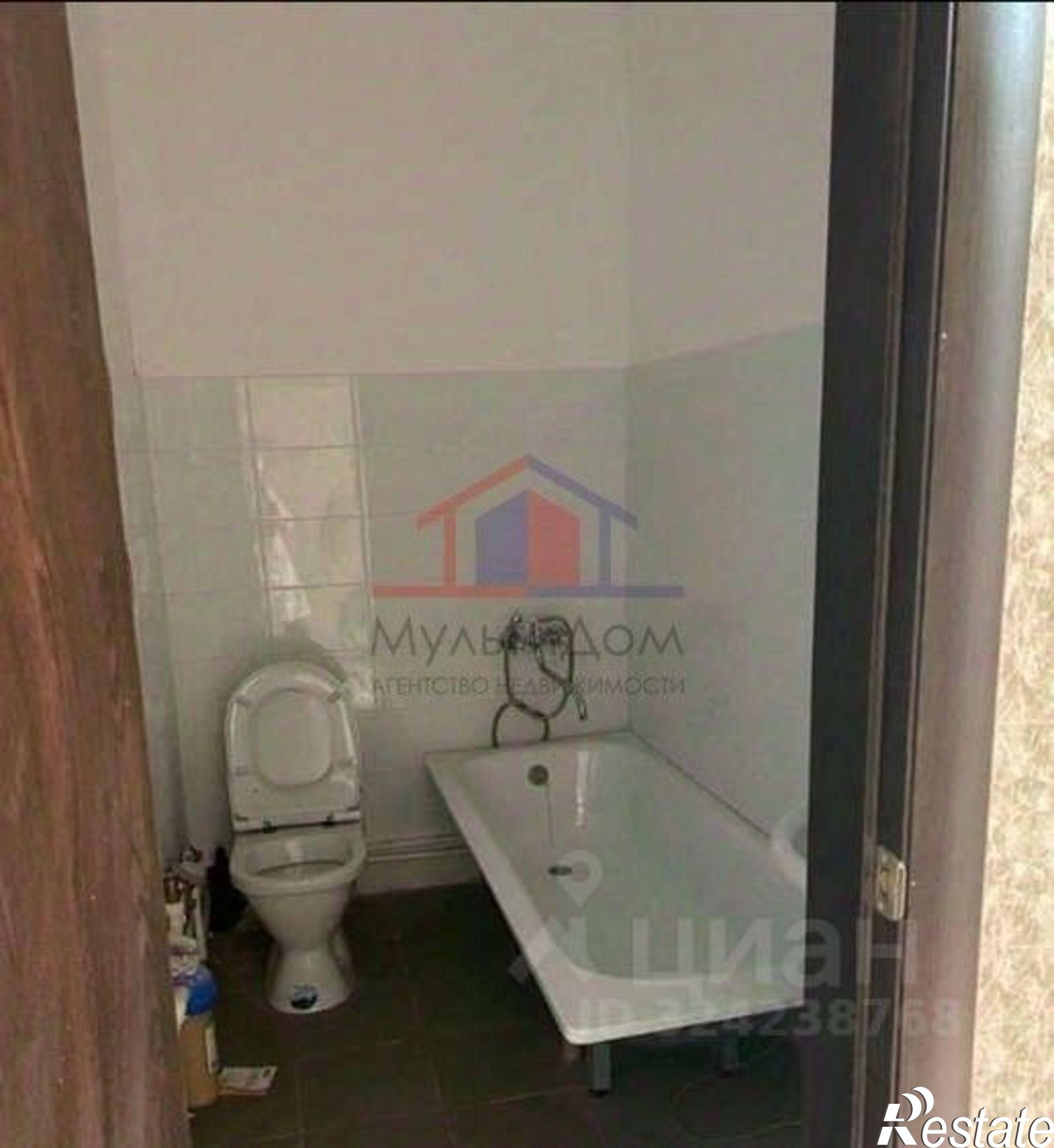 Купить квартиру за 3 300 000 рублей на Холанская улица, 15