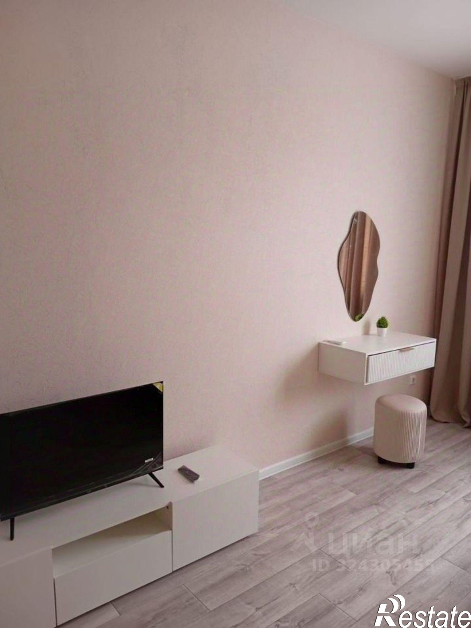 Сдать квартиру за 28 000 рублей на Степной мкр, 16