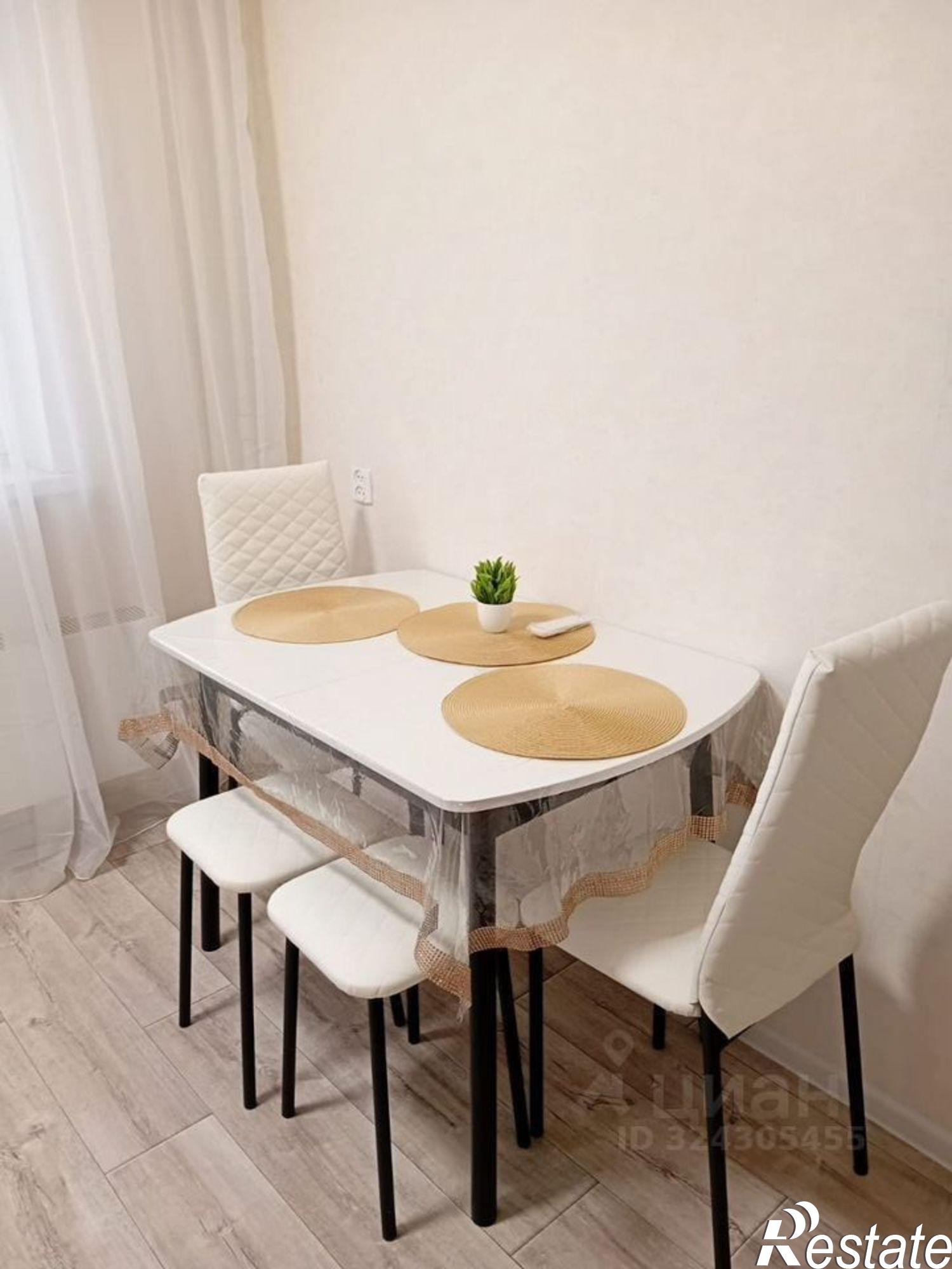 Сдать квартиру за 28 000 рублей на Степной мкр, 16