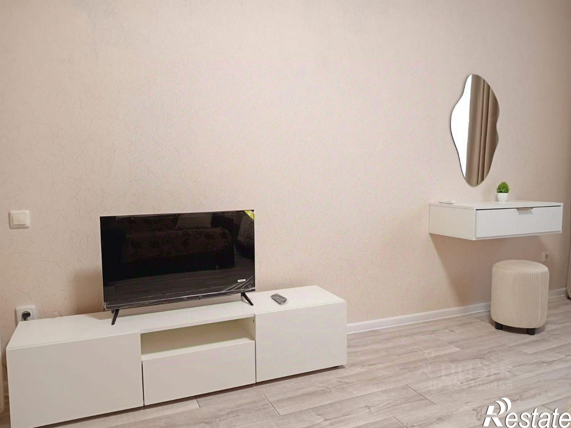 Сдать квартиру за 28 000 рублей на Степной мкр, 16