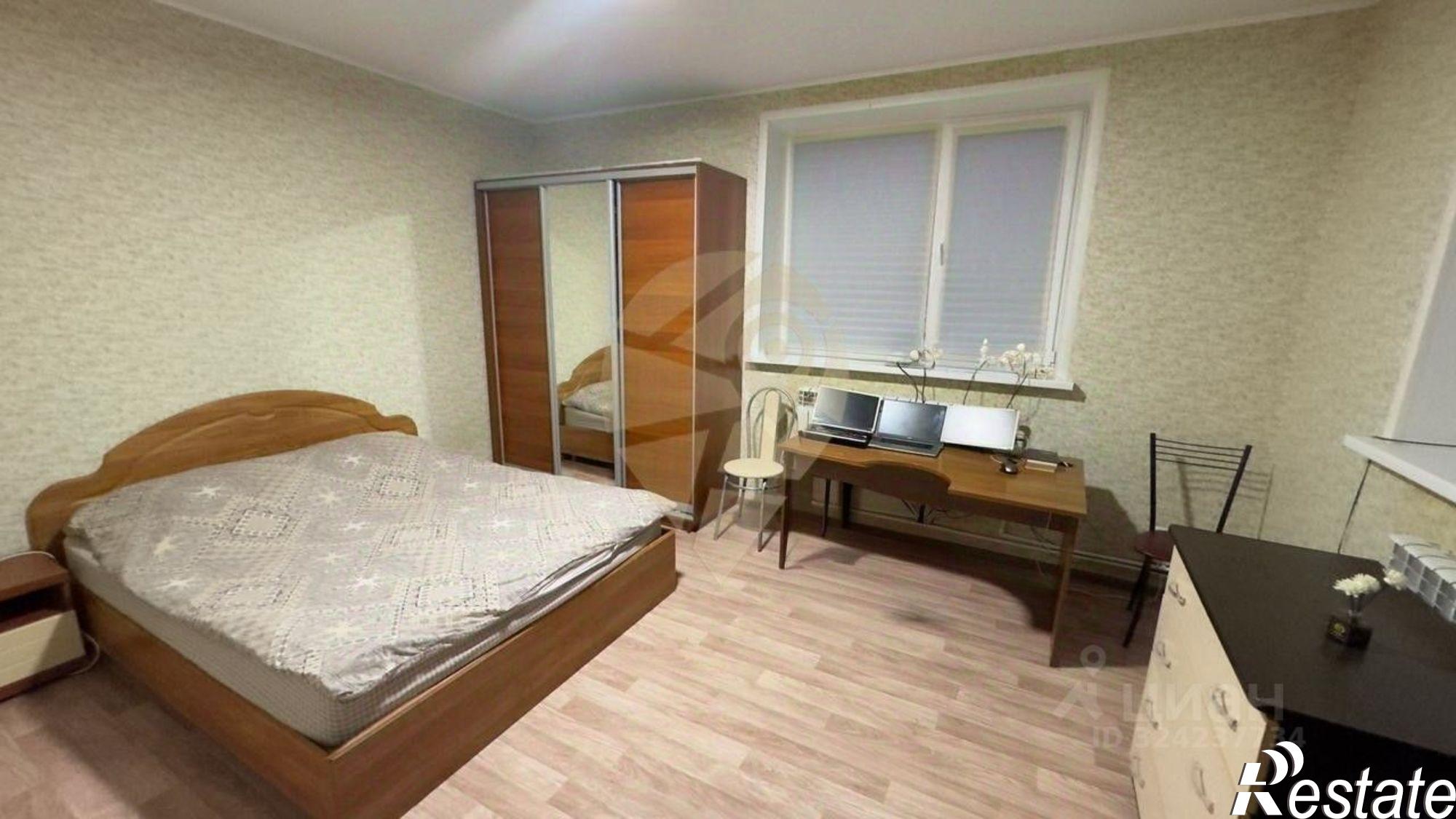 Купить квартиру за 3 300 000 рублей на ул Холанская, 15