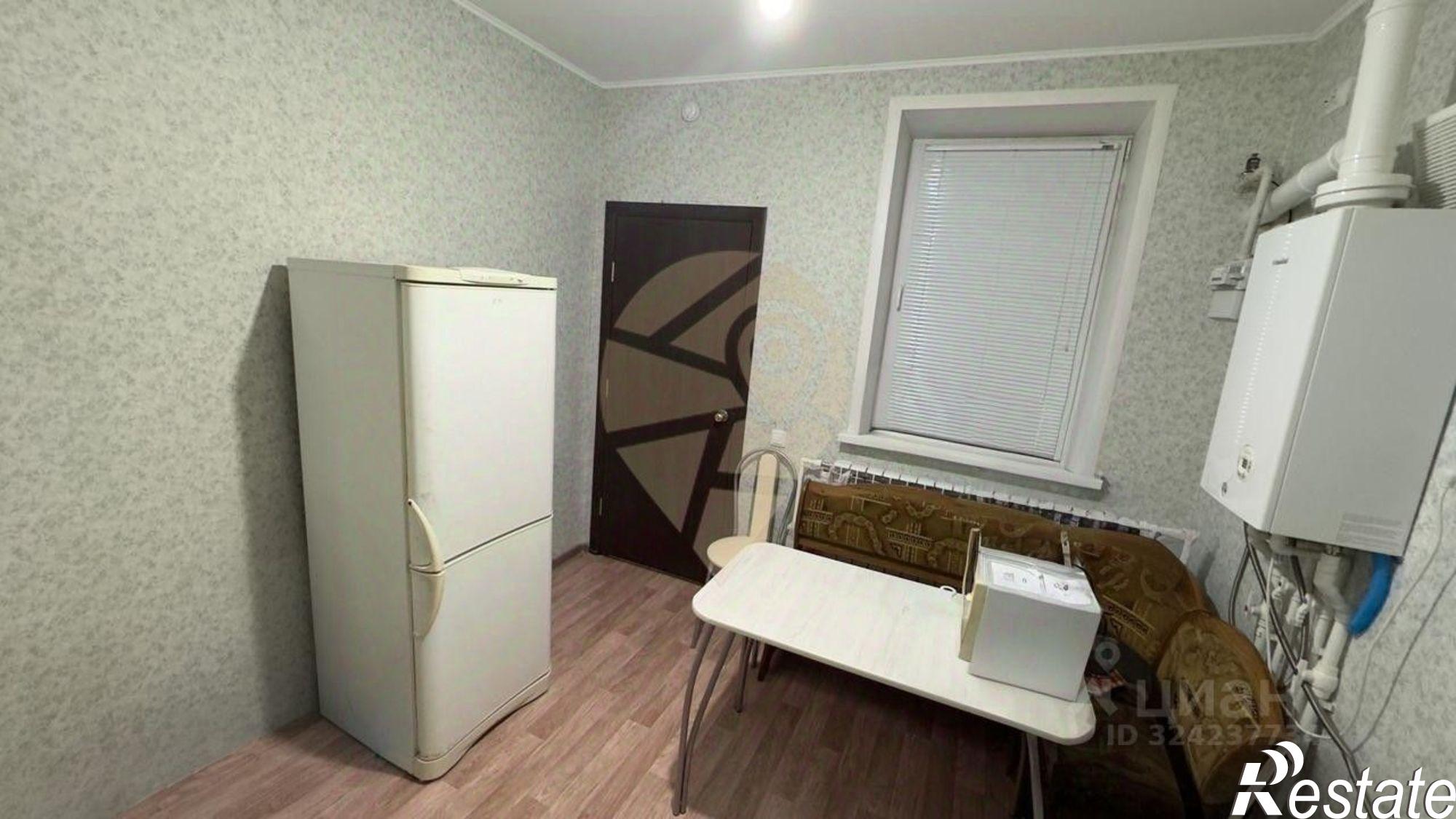 Купить квартиру за 3 300 000 рублей на ул Холанская, 15