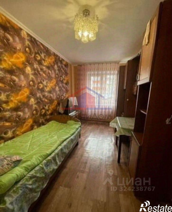 3-комн квартира Интернациональный мкр, 45,  д. 45