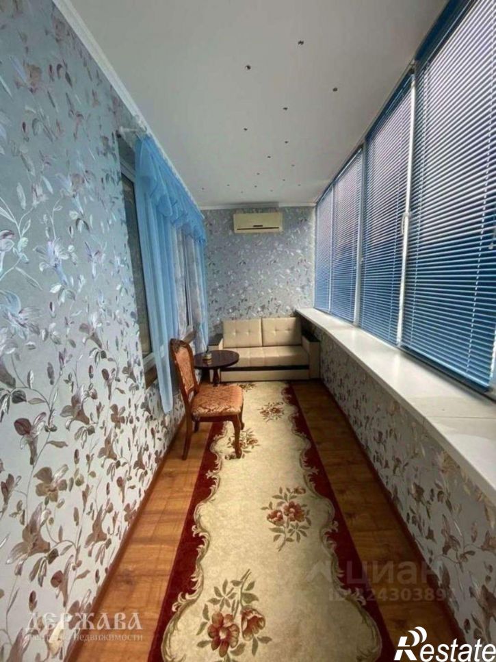 2-комн квартира Степной мкр, 1,  д. 1