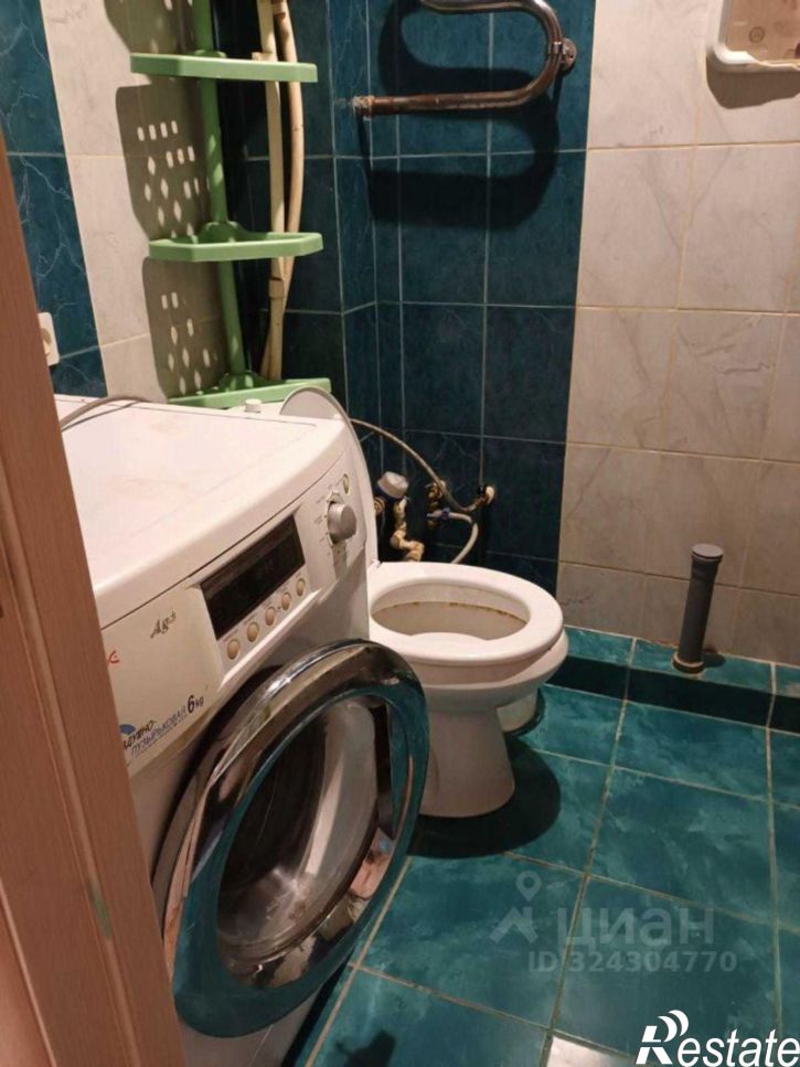 3-комн квартира Интернациональный мкр, 45,  д. 45