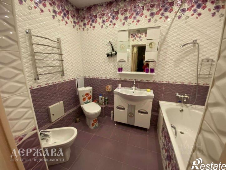 2-комн квартира Степной мкр, 1,  д. 1