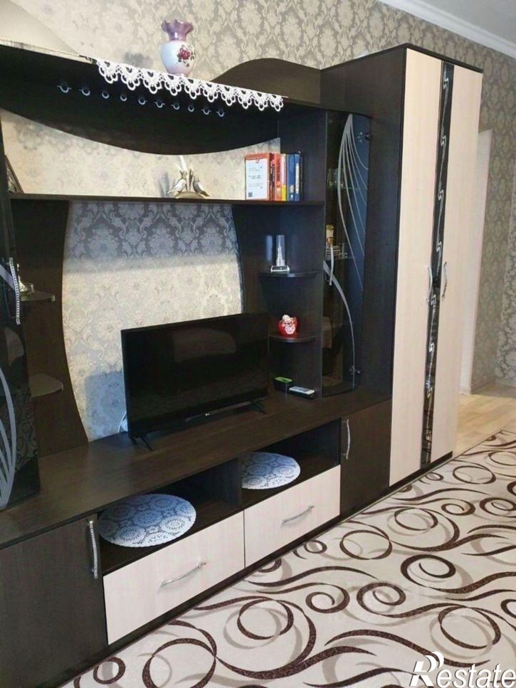 1-комн квартира мкр Королева, 4,  д. 4