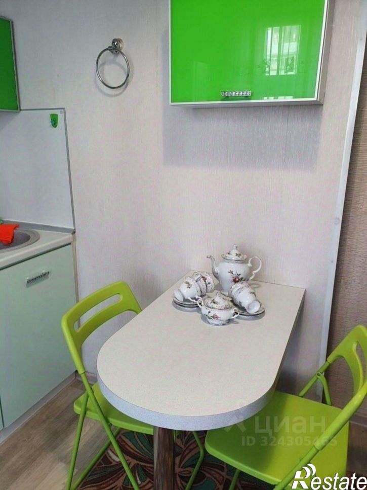 1-комн квартира мкр Королева, 4,  д. 4