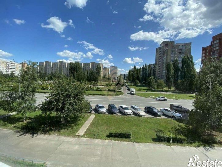 3-комн квартира Солнечный мкр, 6,  д. 6