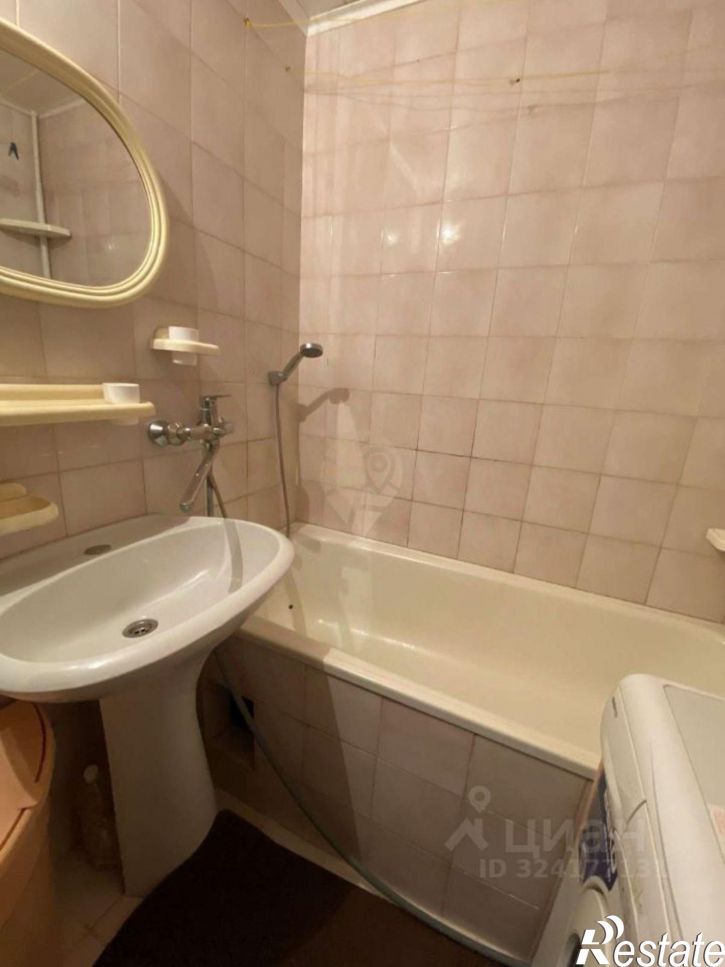 3-комн квартира Солнечный мкр, 6,  д. 6