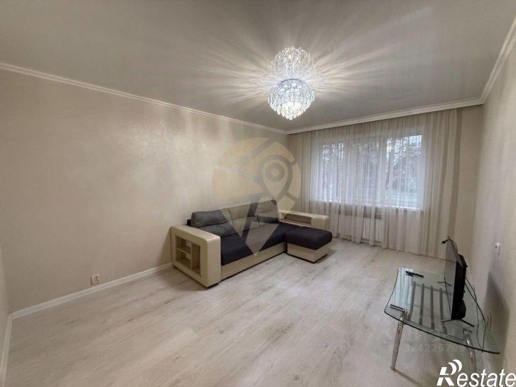 3-комн квартира мкр Жукова, 24,  д. 24