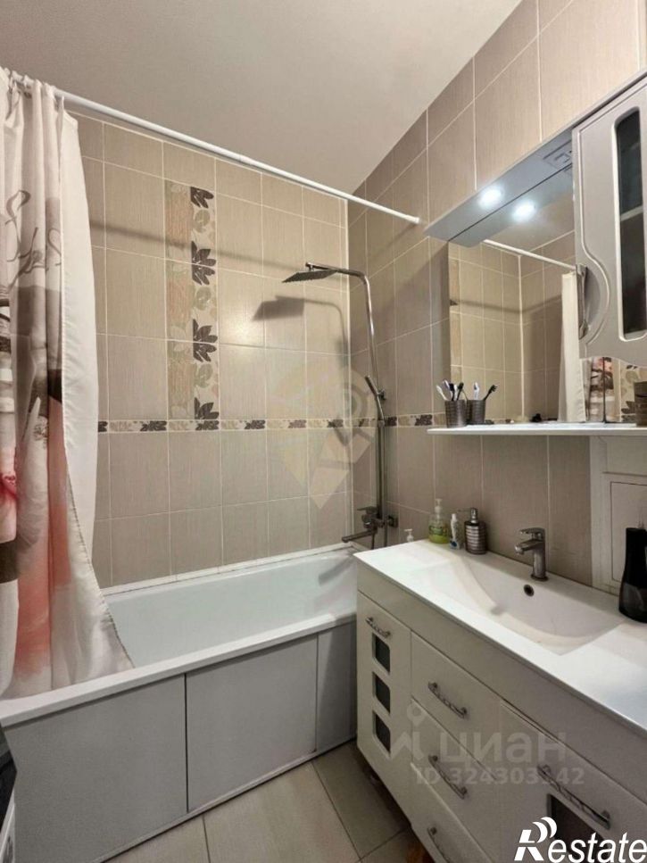 3-комн квартира Степной мкр, 26,  д. 26