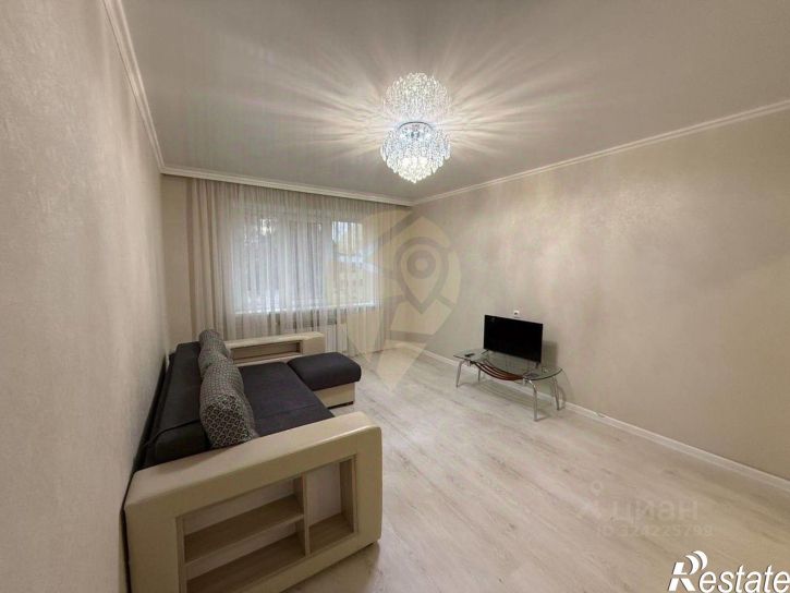 3-комн квартира мкр Жукова, 24,  д. 24