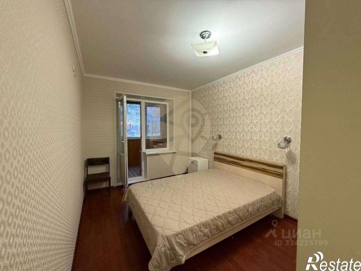 3-комн квартира мкр Жукова, 24,  д. 24